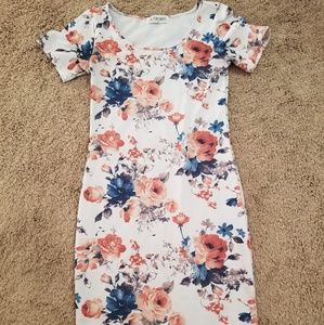 Bodycon floral dress